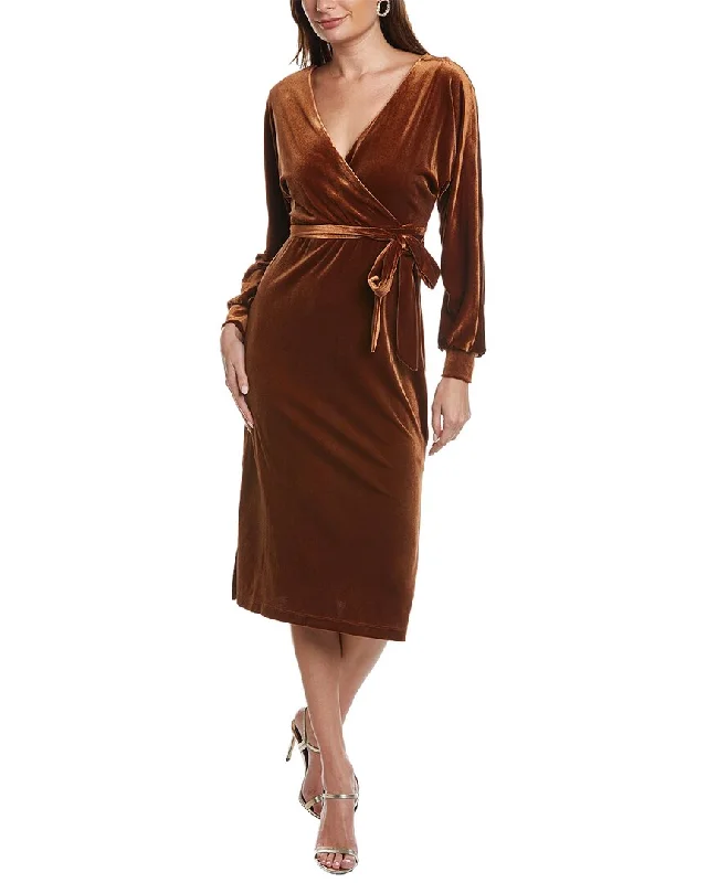 Women's Everyday Attire Score Big on Glamorous Red - Carpet Styles Taylor Stretch Velvet Maxi Dress