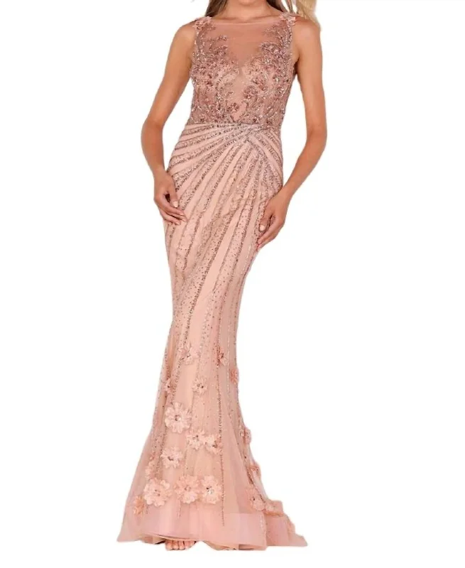 Vintage-Inspired Women's Clothes Feminine Grace Sleeveless Floral Lace Gown In Champ/blush