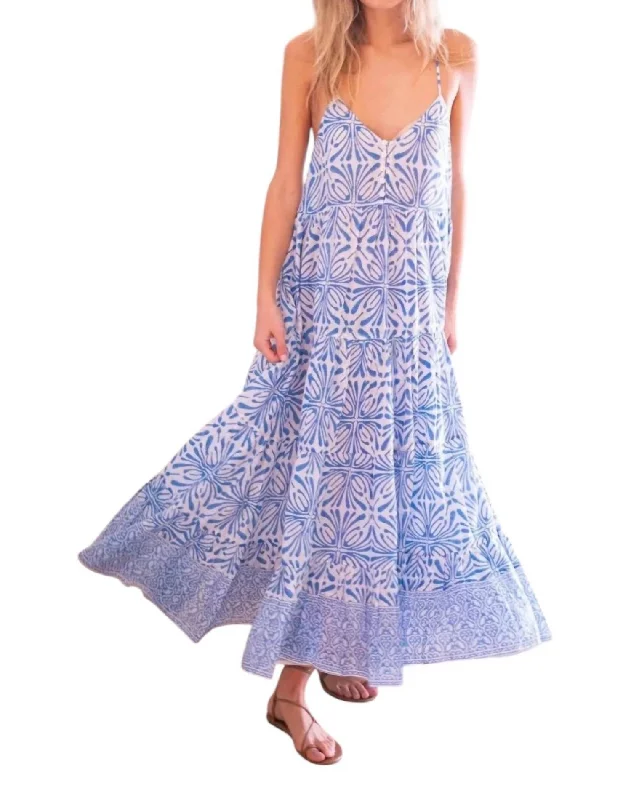 Women's Vacation Garments Romantic Detailing Hope Maxi Dress In Blue Psychedelic