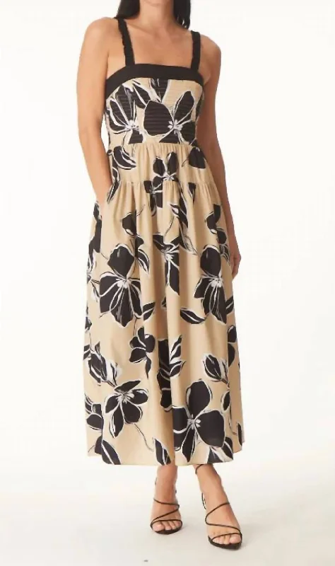 Women's Evening Outfit Artful Design Julien Dress In Graphic Floral Print