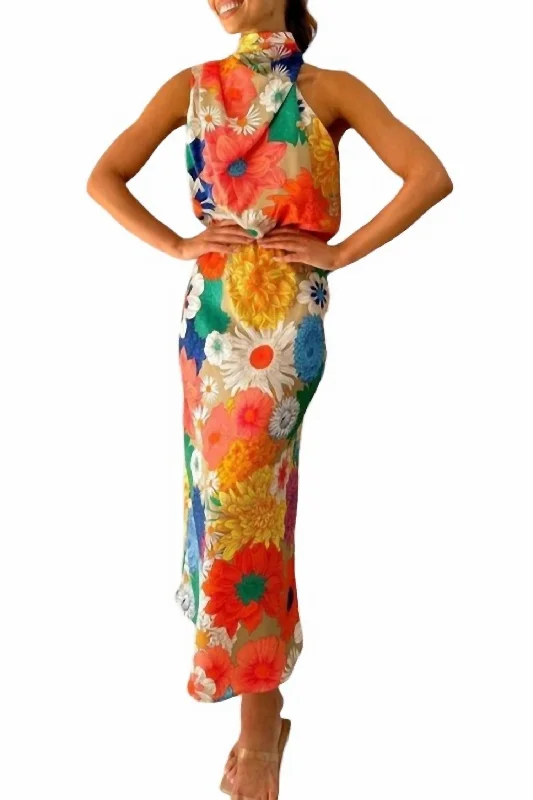 Women's Plus-Size Garments Elevated Style Maisie Floral Print Halter Maxi Dress In Multi Floral