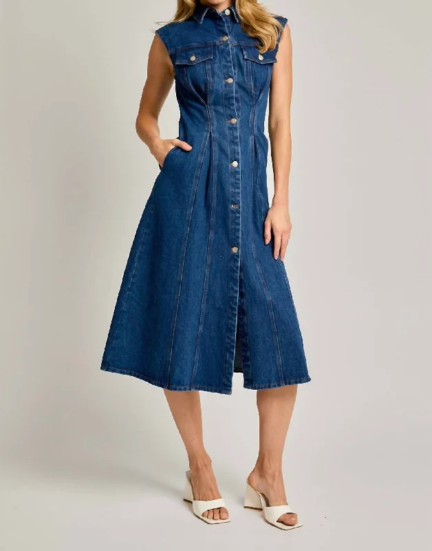 Women's Holiday Attire Update with Cottagecore Styles Sleeveless Denim Midi Dress In Blue