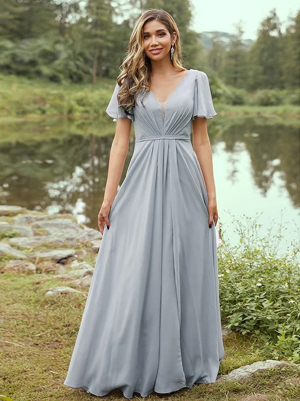 Women's Transitional Outfit Vintage Elegance A-Line/Princess Chiffon Ruffles V-neck Short Sleeves Floor-Length Bridesmaid Dresses