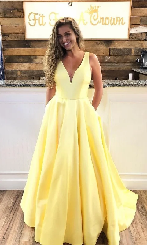 Women's Stylish Outdoor Outfit Coastal Beach - Inspired Style Yellow V-Neck Long Prom Dresses with Pockets,Graduation Dress,Satin Evening Ball Gowns for Women cg738