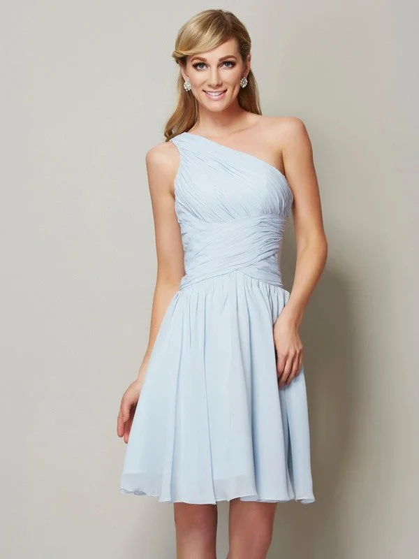 Women's Trendy Clothes Sophisticated Cut A-Line/Princess One-Shoulder Sleeveless Ruched Short Chiffon Bridesmaid Dresses