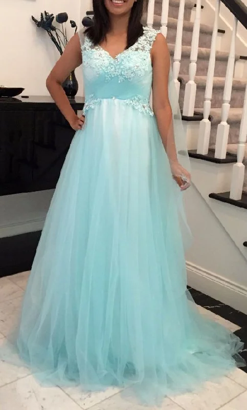 Women's Occasion Wear Apparel Light Blue A Line Prom Dresses Tulle Lace Applique Evening Gowns With V Neckline  cg8623