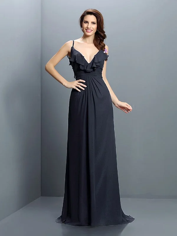 Women's Trendy Clothes Lighten Up with Nordic Styles A-Line/Princess Spaghetti Straps Pleats Sleeveless Long Chiffon Bridesmaid Dresses