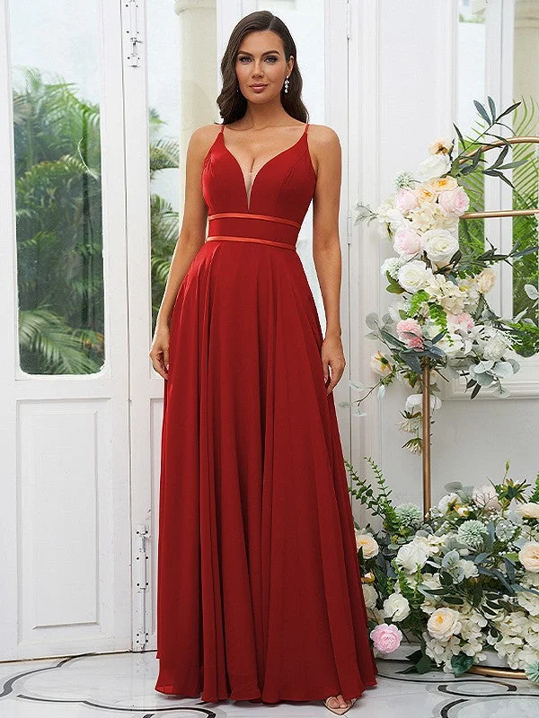 Women's Vacation Outfit Statement Piece A-Line/Princess Chiffon Ruffles V-neck Sleeveless Floor-Length Bridesmaid Dresses