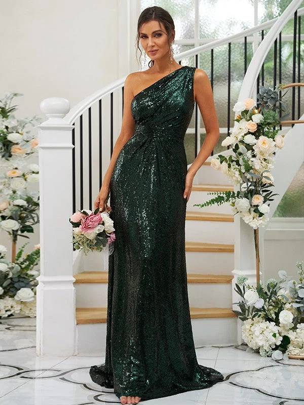 Elegant Women's Evening Garments Sophisticated Cut Sheath/Column Sequins Ruched One-Shoulder Sleeveless Sweep/Brush Train Bridesmaid Dresses