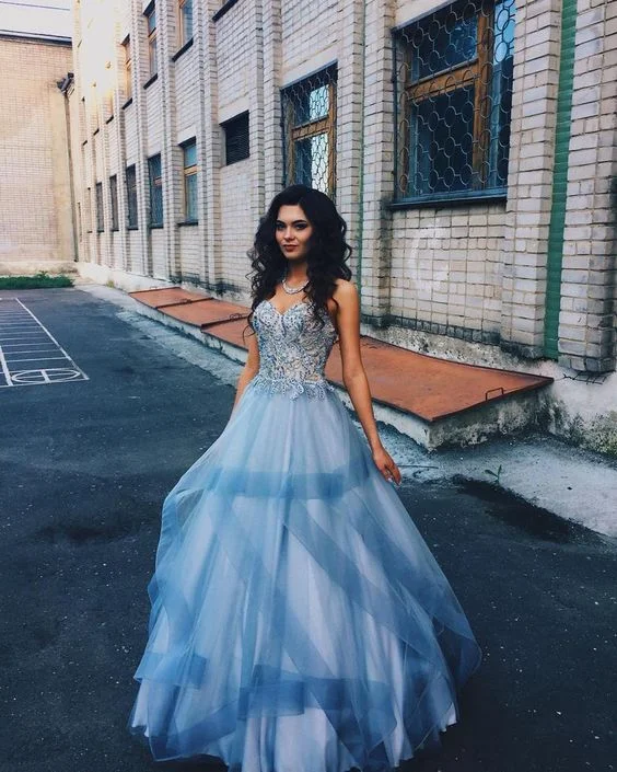 Women's Functional Outdoor Garments Blue Prom dress,Tulle Prom Dress,A-Line Evening dress,Sweetheart Prom Gown   cg9423