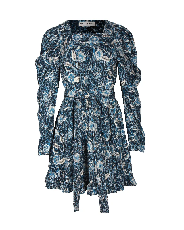 Women's Chic Outfit Parisian Effortless Chic Style Ulla Johnson Nailah Floral-Print Mini Dress in Blue Cotton