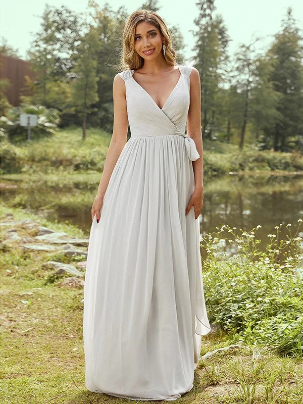 Women's Vintage-Inspired Outfit Romantic Date - Night Ensemble A-Line/Princess Chiffon Ruffles V-neck Sleeveless Floor-Length Bridesmaid Dresses