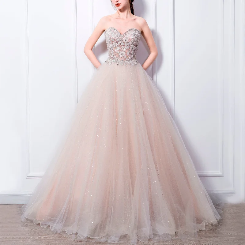 Stylish Women's Outfit Celebrate with Big Savings Blush A-line Tulle Wedding Dress with Sweetheart Neckline