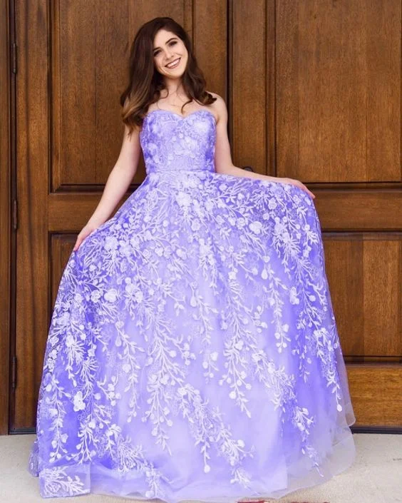 Women's Comfy Attire For Lounging Purple Prom Dress, Lace Prom Gown, Appliques Prom Dress, Sweetheart Prom Gown cg5162