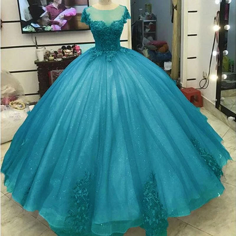 Chic Women's Garments Vibrant Prints Glitter Lace Appliqued Turquoise Formal Evening Ball Gown Debutante Gown with Short Sleeves